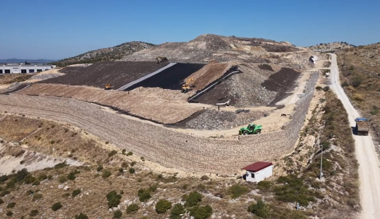 Prostor bivšeg TEF-a napokon potpuno očišćen od troske, 27 tisuća kubika preseljene na Bikarac