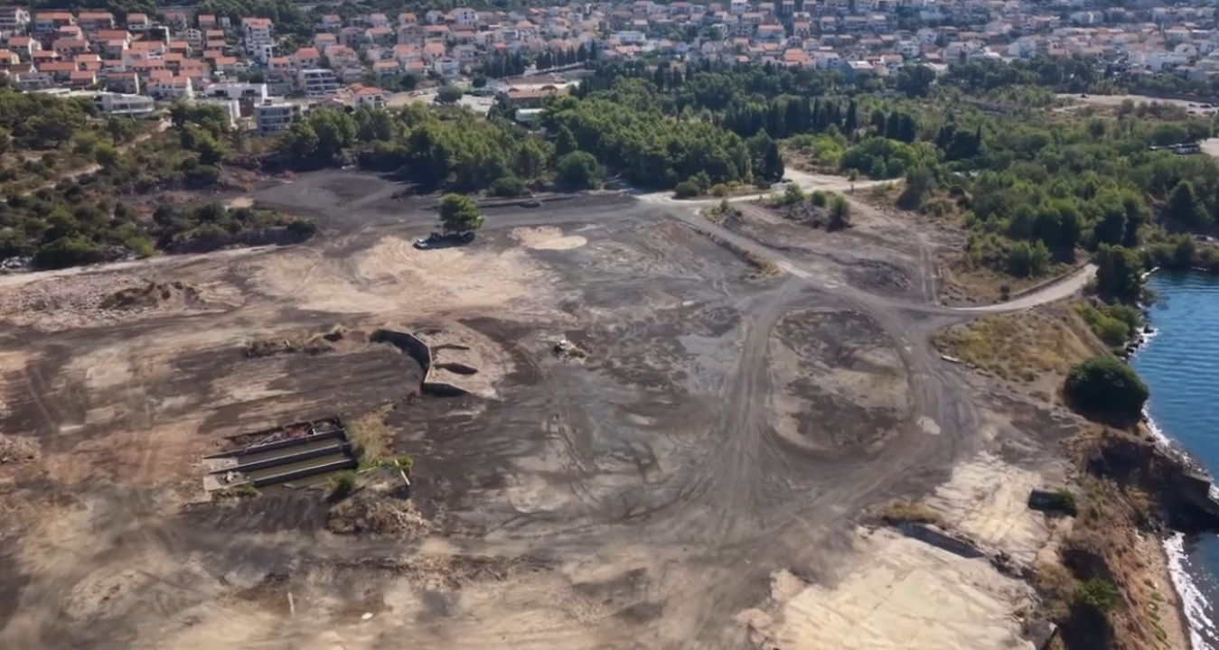 Prostor bivšeg TEF-a napokon potpuno očišćen od troske, 27 tisuća kubika preseljene na Bikarac