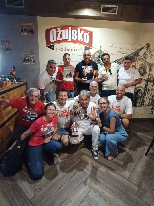 FOTO Odlični rezultati domaćina na 3. Moto oldtimer rally grada Šibenika, preuzeli su prvo mjesto ukupnom poretku