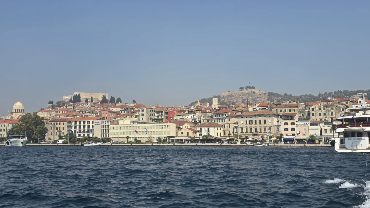 Šibenik pod dimom