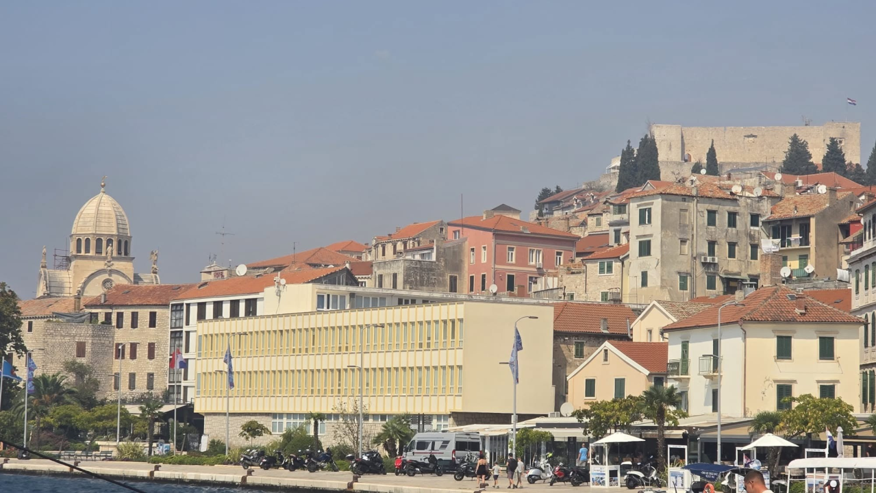 Šibenik pod dimom