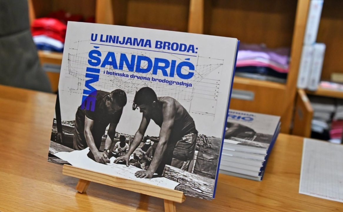 U Betini otvorena izložba o brodograditelju Šimi Šandriću