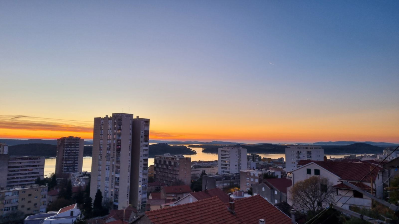 Dvosobni stanovi do 209 tisuća eura: Pogledajte što se nudi na Baldekinu, Šubićevcu, Mandalini i Ražinama
