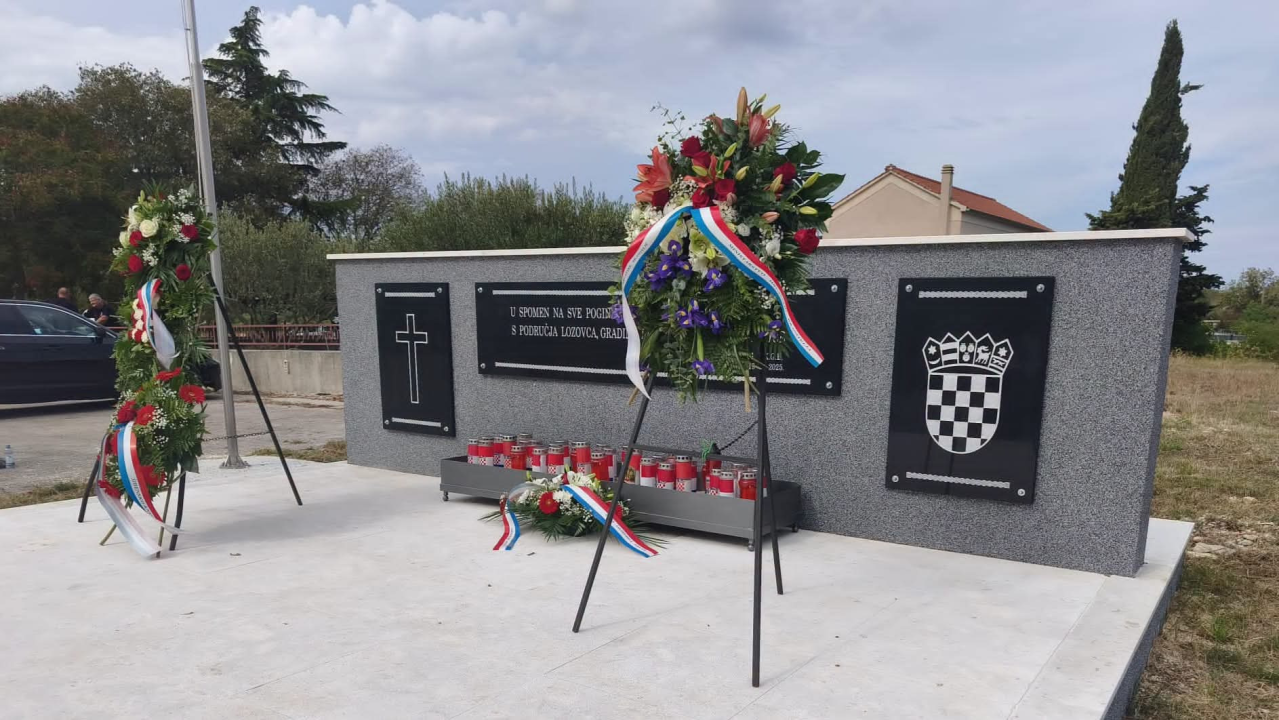 Položeni vijenci i zapaljene svijeće: U Konjevratima odana počast poginulim hrvatskim braniteljima