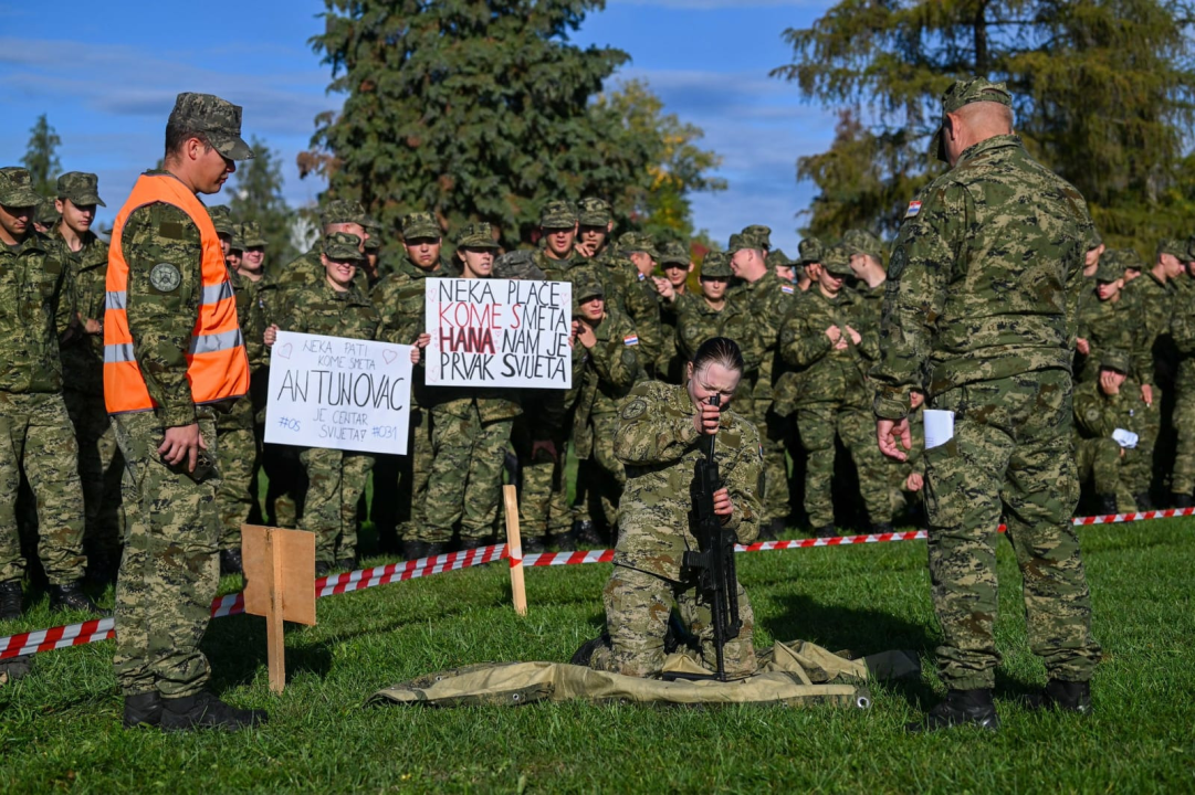 Proplakala cijelu stazu pa osvojila titulu: Lucija i Marin najbolji ročnici trećeg naraštaja 
