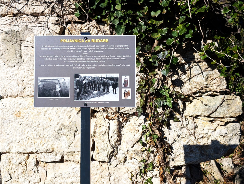 Očuvanje industrijske baštine: Uređen plato ispred ulaza u bivši rudnik u Siveriću