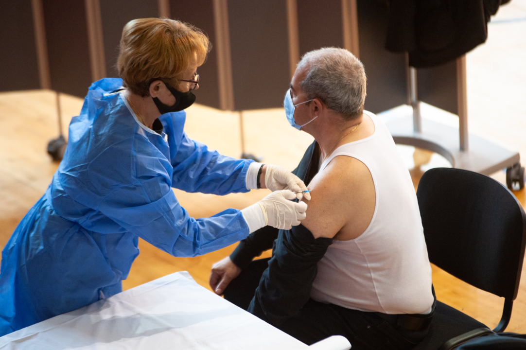 Još jedno masovno cijepljenje na Baldekinu: 'Ljudi počinju shvaćati da je važnije cijepiti se, nego birati cjepivo'