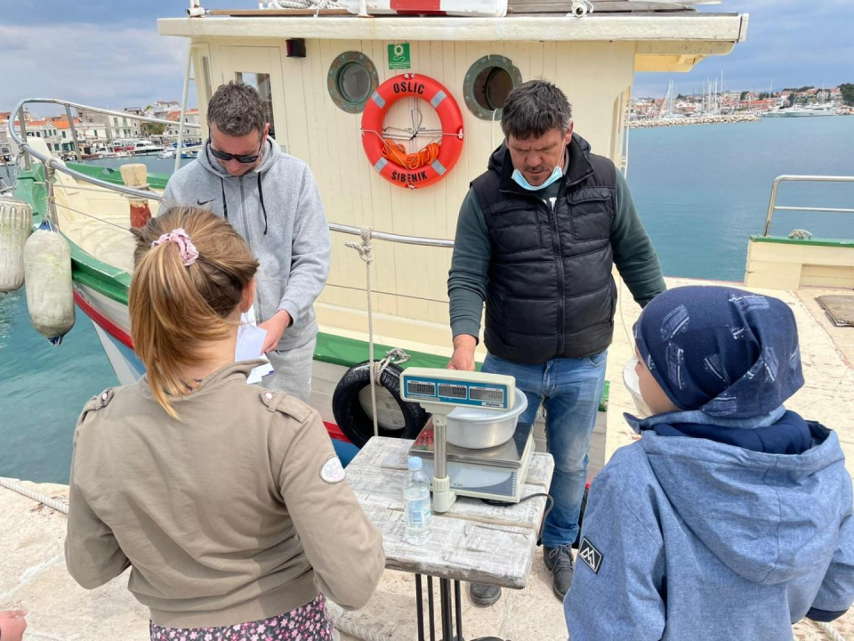 Na kamenju Velikog porta održano natjecanje u ribolovu 'Čap s obale 2021.'