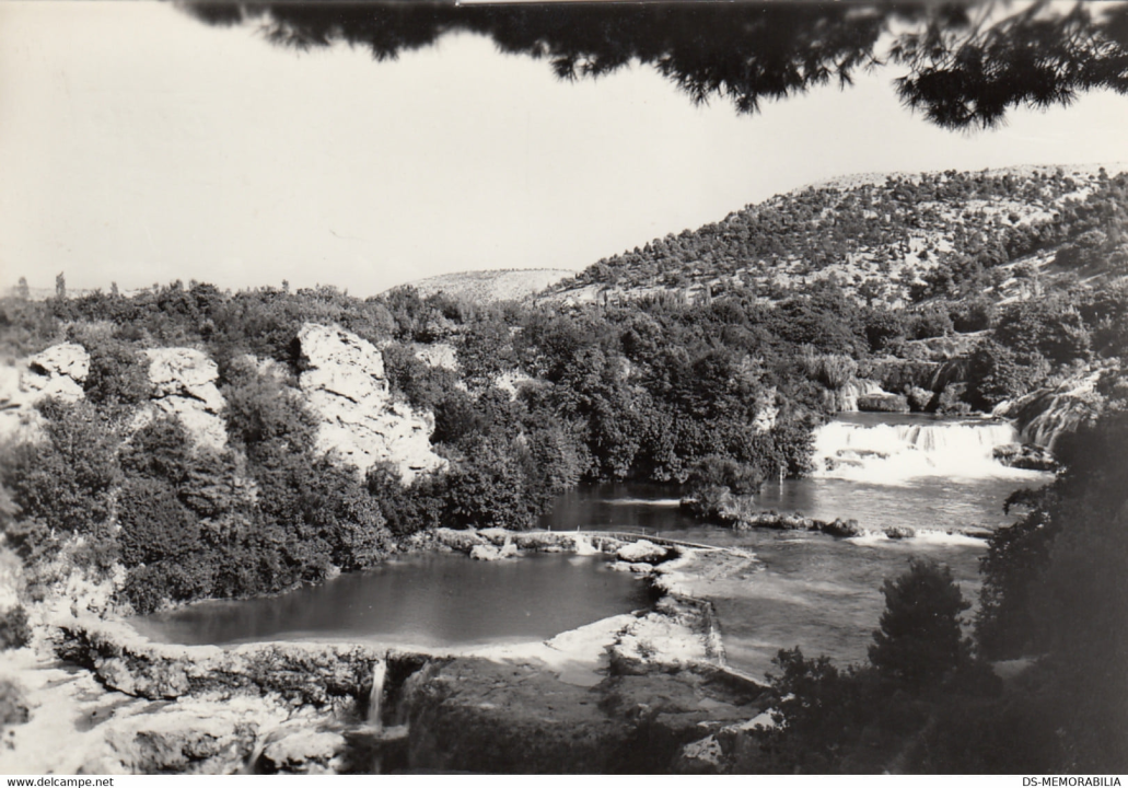 Iako ove godine nema tradicionalnog okupljanja u NP Krka, možete pogledati kako je nekad izgledala krška ljepotica 