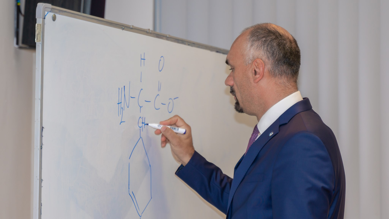 Tko je zapravo Marko Jelić? Obiteljski čovjek, znanstvenik, vinogradar i zaljubljenik u svoj kraj…