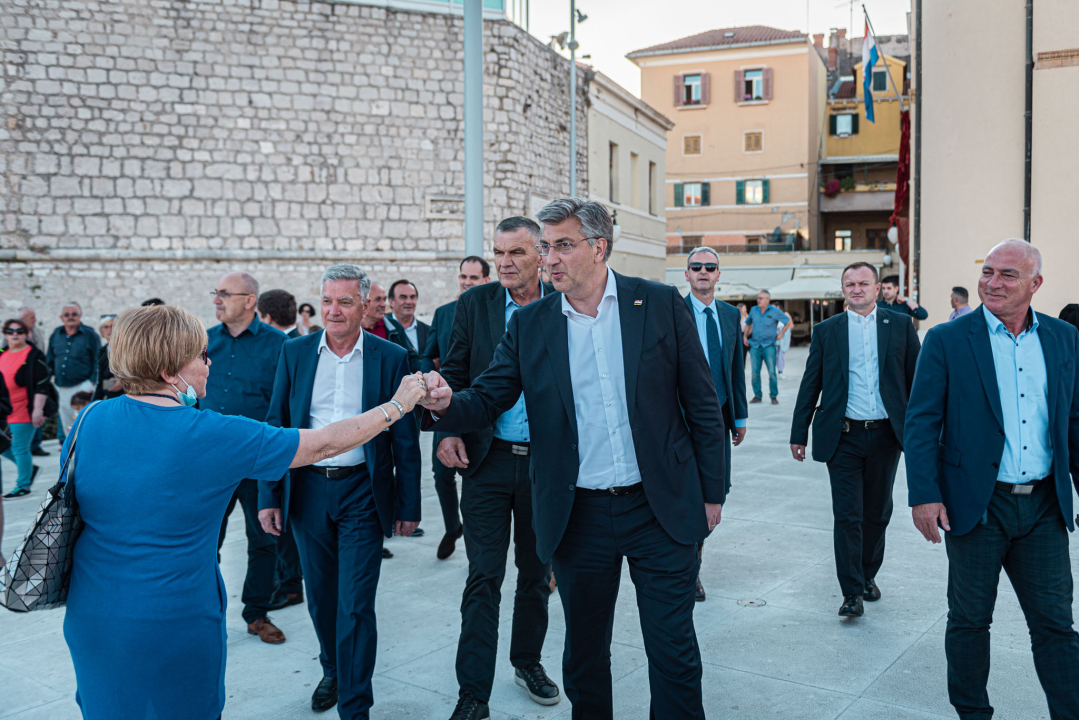 'Šibenik više ne zaostaje za Splitom i Zadrom, zato se u nedjelju ne povodite za praznim parolama jer one neće iznijeti nikakva čuda' 