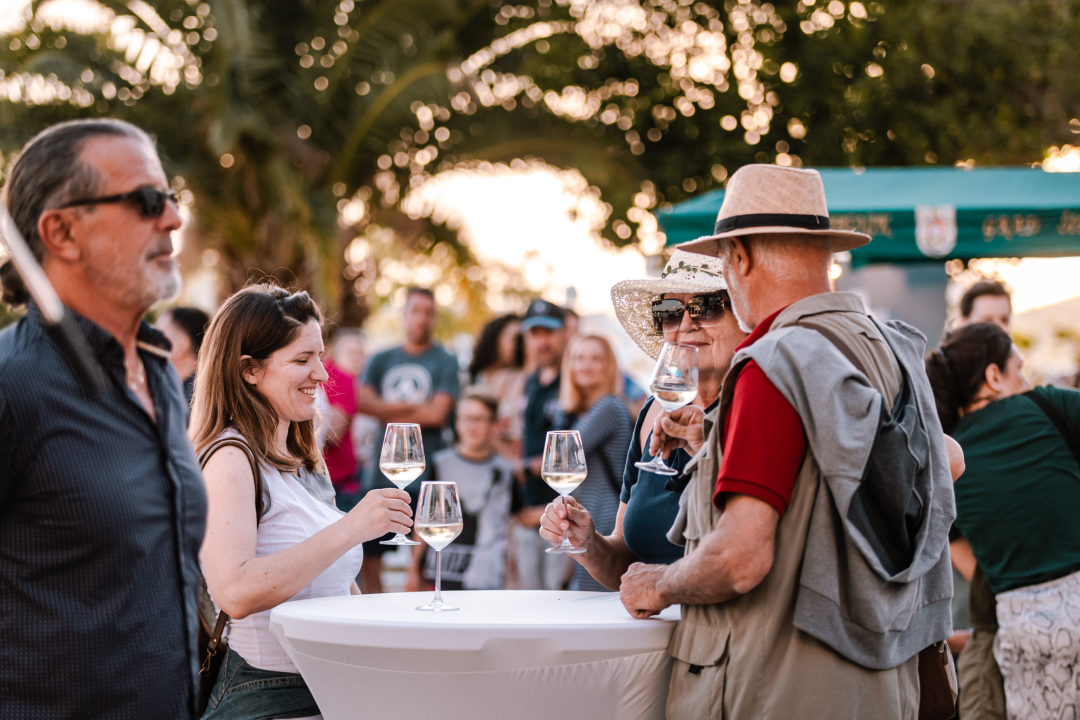 Romansa pidoće i Debita napunila rivu: Jele su se pohane, u toću, na lati, rižot, dimljene...