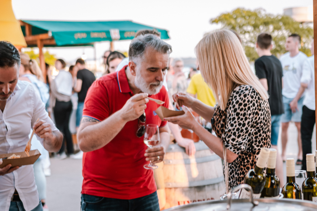 ‘Ako su sinonim Burgundije Chablis i kamenice, zašto sinonim Šibenika ne mogu postati Debit i pidoće’