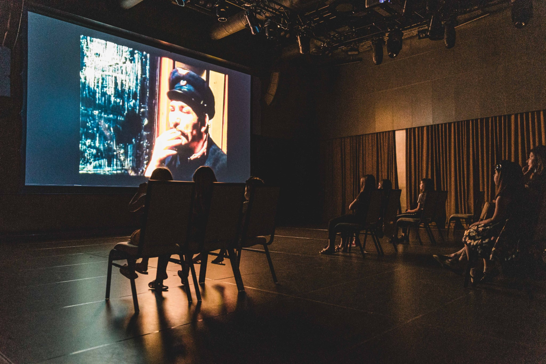 U 'Arsenu' održana prva matineja: Mališani uživali u klasiku Vlak u snijegu