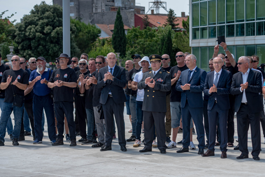 Svečano obilježena 30. obljetnica osnutka 113. brigade: 'Mi smo stvarali tebe i ti nas, do kraja života ostaješ u našim srcima' 