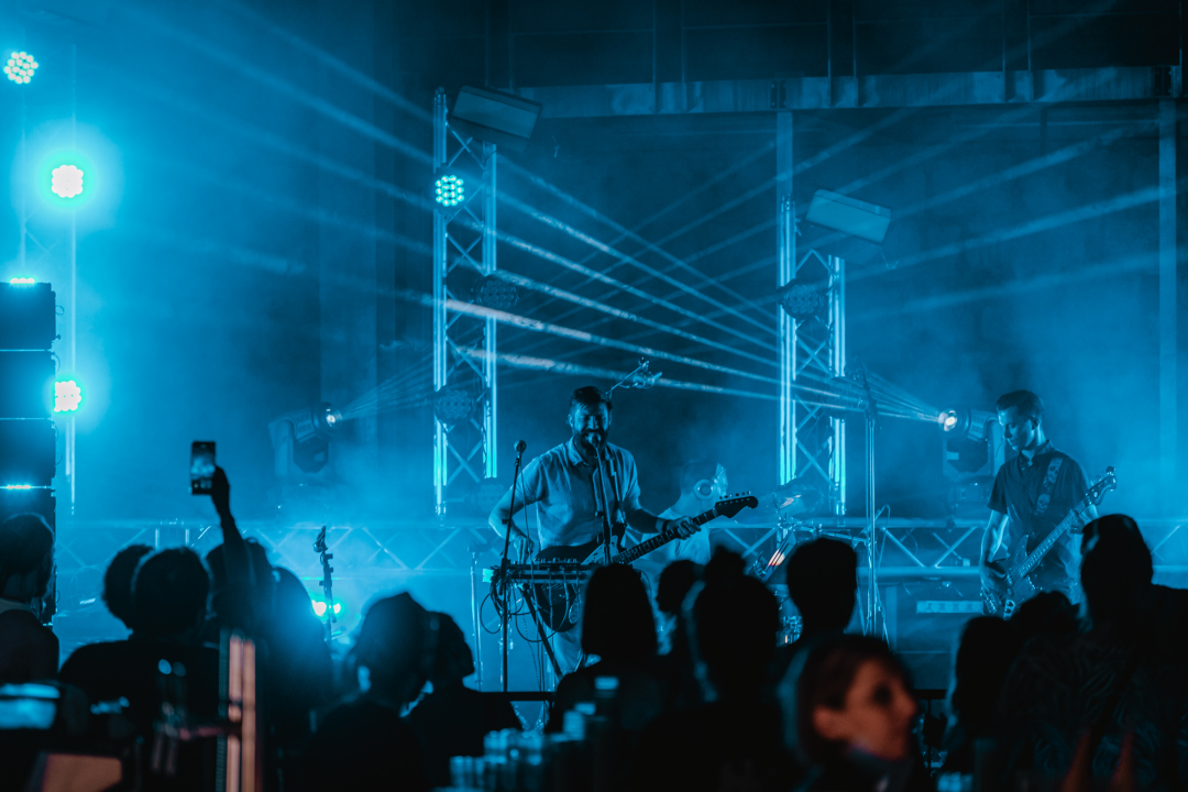 Šibenski bendovi Magul i The Fogsellers rasplesali publiku na drugom danu Let’s Rock festivala na sv. Mihovilu