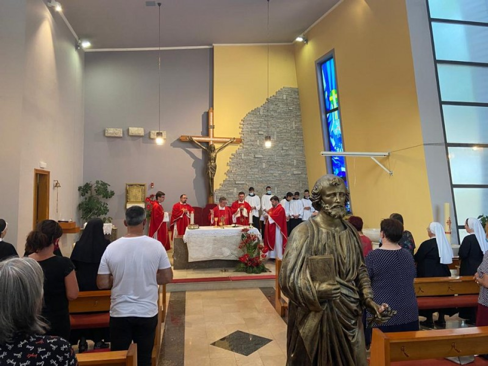 Na Vidicima proslavljen sv. Petar uz oproštaj od fra Ivana: 'Ipak smo mi samo ljudi, ili ljudima poslani'