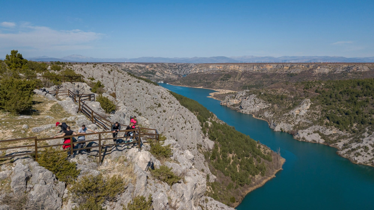 Iskoristite popust za domaće i upustite se u jedinstvenu avanturu quadovima!