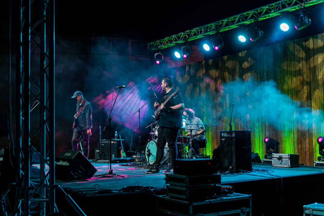 Vlatko Stefanovski i V3 Trio uljepšali toplu ljetnu noć na tvrđavi sv. Mihovila