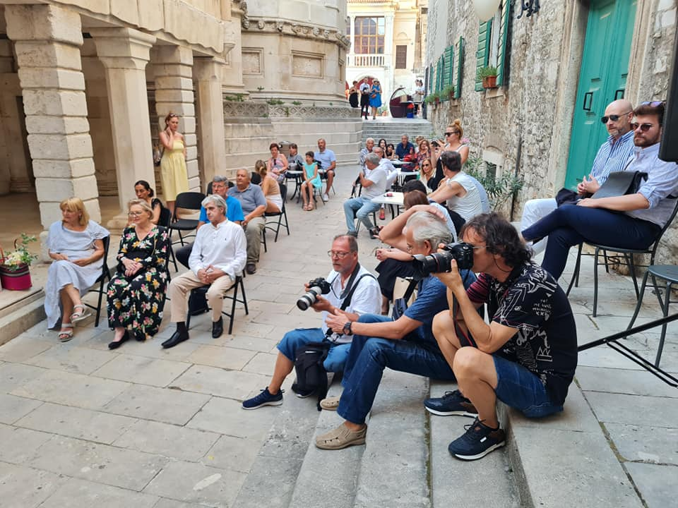  'Knjiga o Gabi': 'Predložak za mjuzikl i za film, ženska emocija i kronika vremena napisana s ljubavlju i strašću'