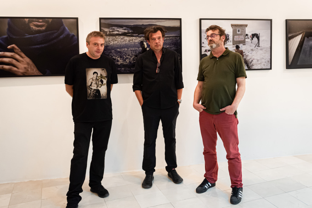 Izložbom fotografija  'On the move' počeo je 9. Fališ: 'Jedna borba, još jedno mjesto'