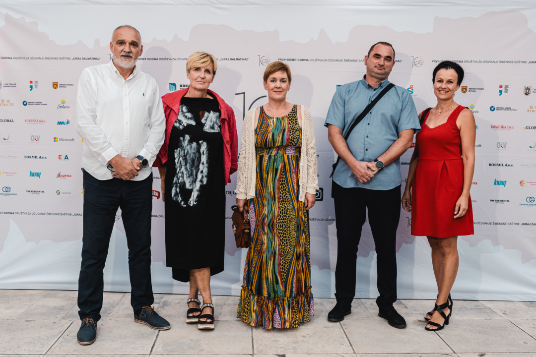 Proslava Društva Juraj Dalmatinac donijela dašak glamura: Birala se najbolja garderoba, poziralo se kao na modnoj pisti