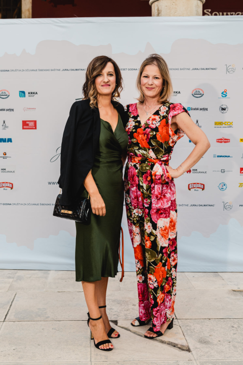 Proslava Društva Juraj Dalmatinac donijela dašak glamura: Birala se najbolja garderoba, poziralo se kao na modnoj pisti