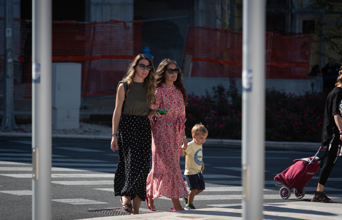 Modno osviještene sugrađanke pokazale kako izgleda look za čistu desetku
