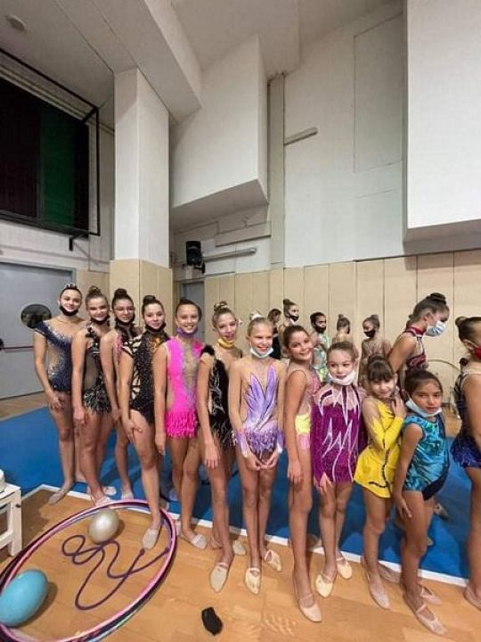 Gimnastičarke Šibenik-Dalmacije osvajale medalje i u individualnim i u grupnim vježbama
