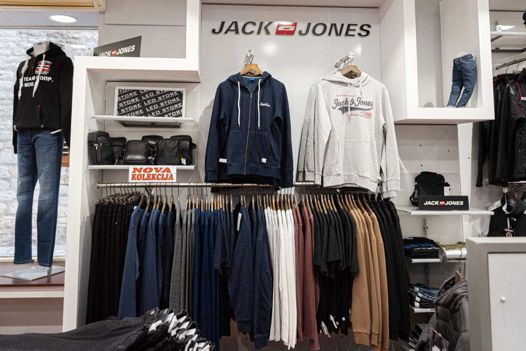 Osvježite svoju jesensku garderobu novim komadima iz trgovina u centru grada!