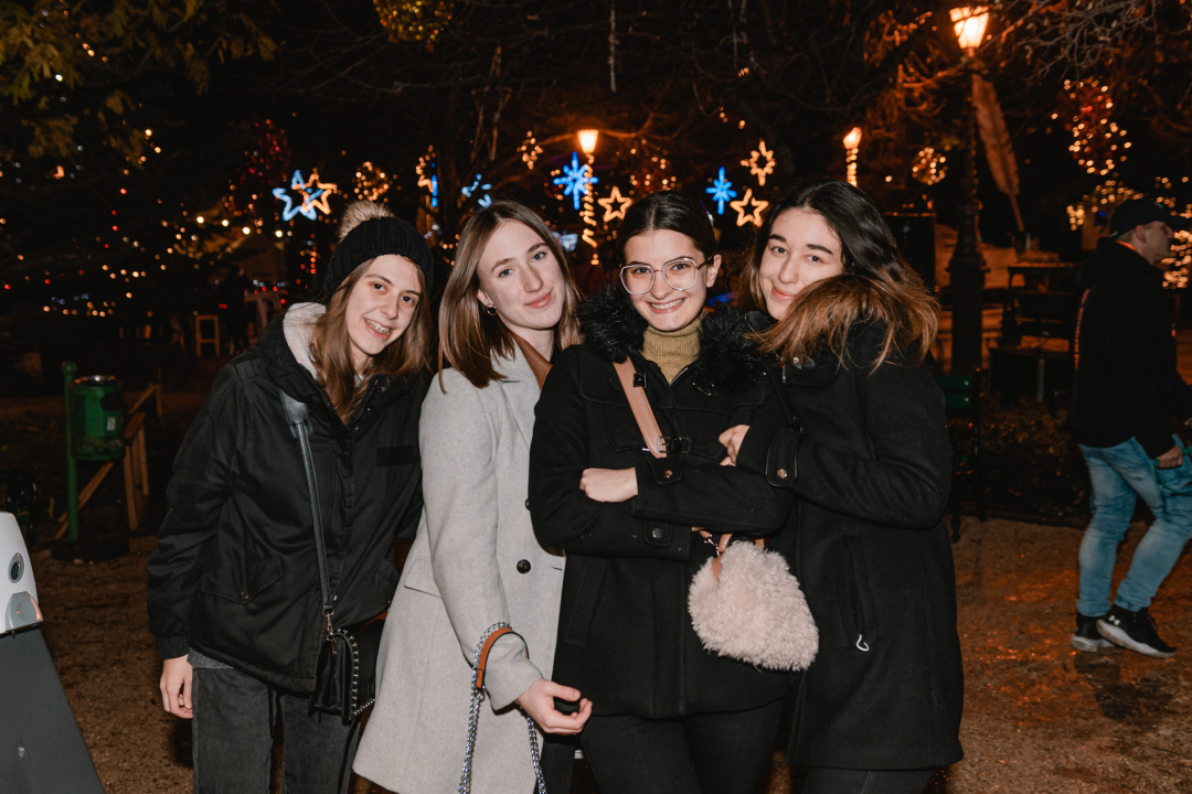 Kralj prvih plesova svojim baladama ugrijao srca Adventurista u Parkiću