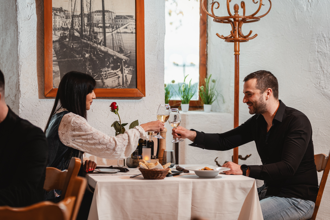 Uživajte u predivnoj božićnoj atmosferi u omiljenom GAK caffeu! 