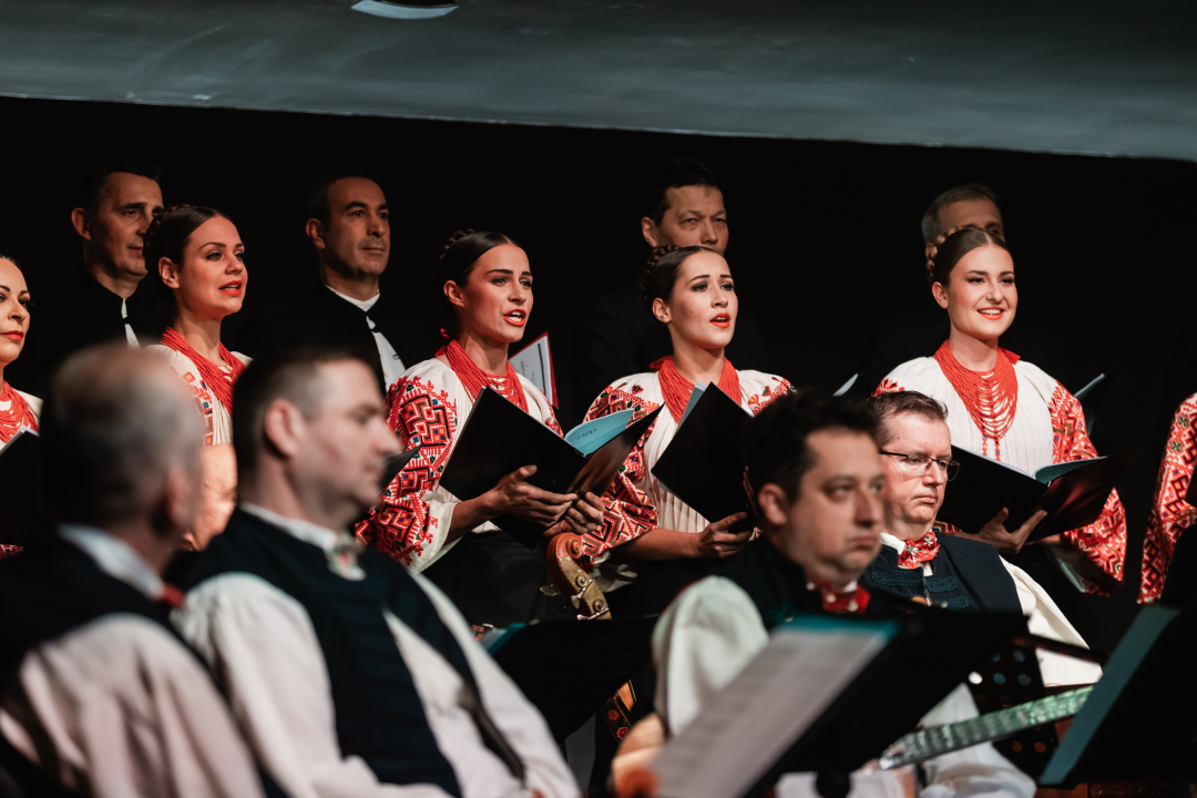 Lado u Kući umjetnosti Arsen premijerno izveli božićni program 'Srićna noć je prispila'