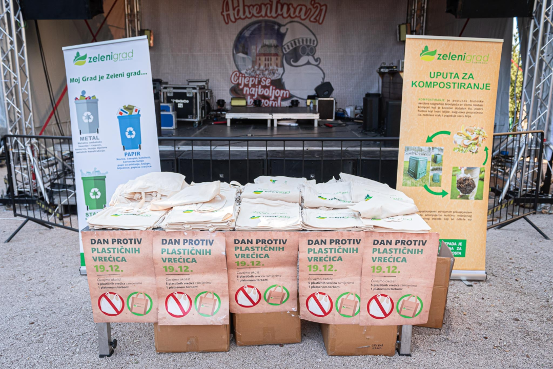 Tisuću besplatnih platnenih vrećica za Šibenčane: 'Cilj nam je izbaciti najlone iz uporabe i podići svijest o štetnosti plastike'