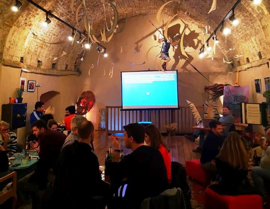 Prije osam godina u Azimutu je počela pub kviz histerija: Čast da obilježi tu obljetnicu pripala je koautoru prvog kviza ikad  