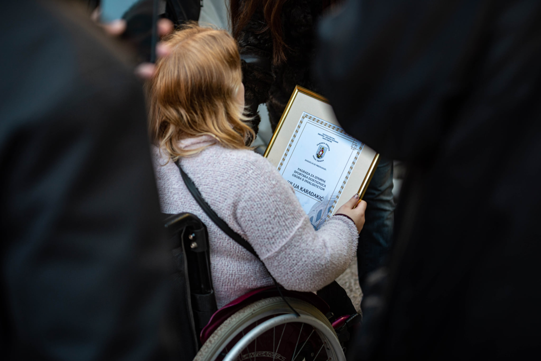 Vaterpolisti Solarisa i košarkašice Šibenika u ekipnoj, a Toni Slavica i Nives Radić u pojedinačnoj konkurenciji 