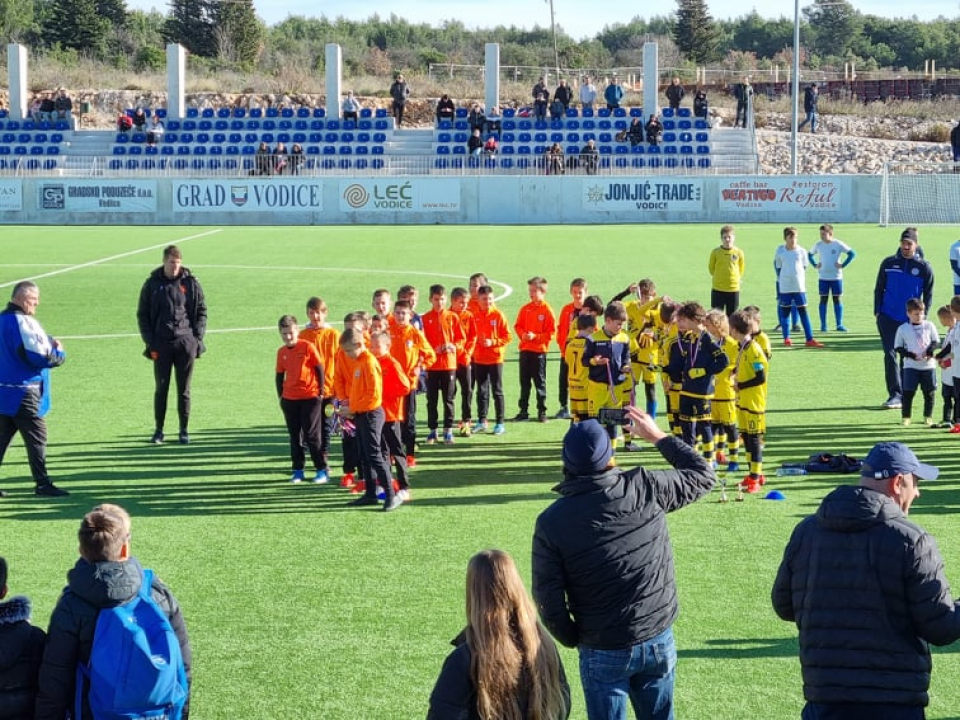 Proteklog tjedna održao se '17. Vodice Cup': Mladi nogometaši HNK Šibenika okitili se zlatnim medaljama 