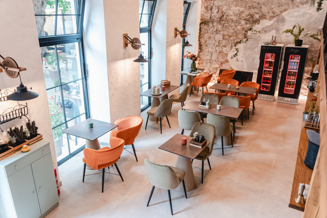 Posjetite bistro Bava i uživajte u bogatom izboru hrane i pića!