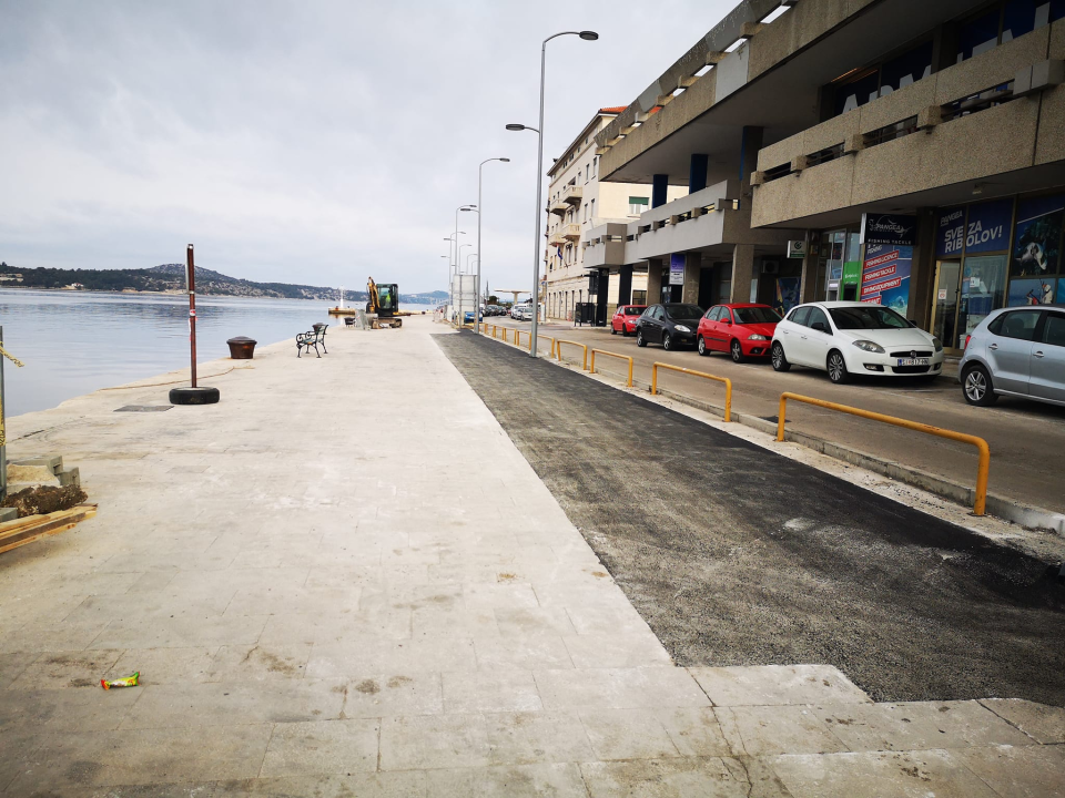 Što se ovdje dogodilo? 'Asfalt je i prije bio tamo, napravit ćemo nešto da novi toliko ne bode u oči'   