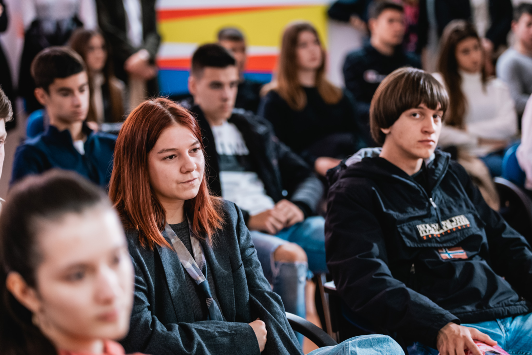 Gimnazijalci predstavili jubilarni 20. broj Pegle: ‘Pandemiju smo kompletno zanemarili i odahnuli od svega’