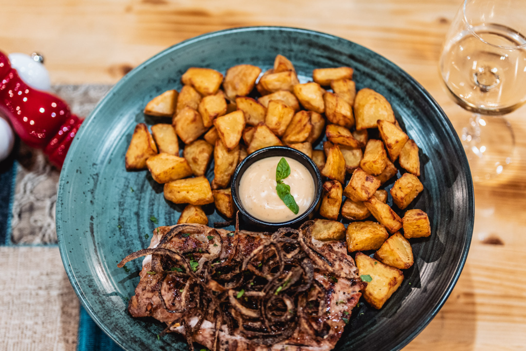 Probajte neke od ukusnih delicija u Maestro Food&amp;Baru!