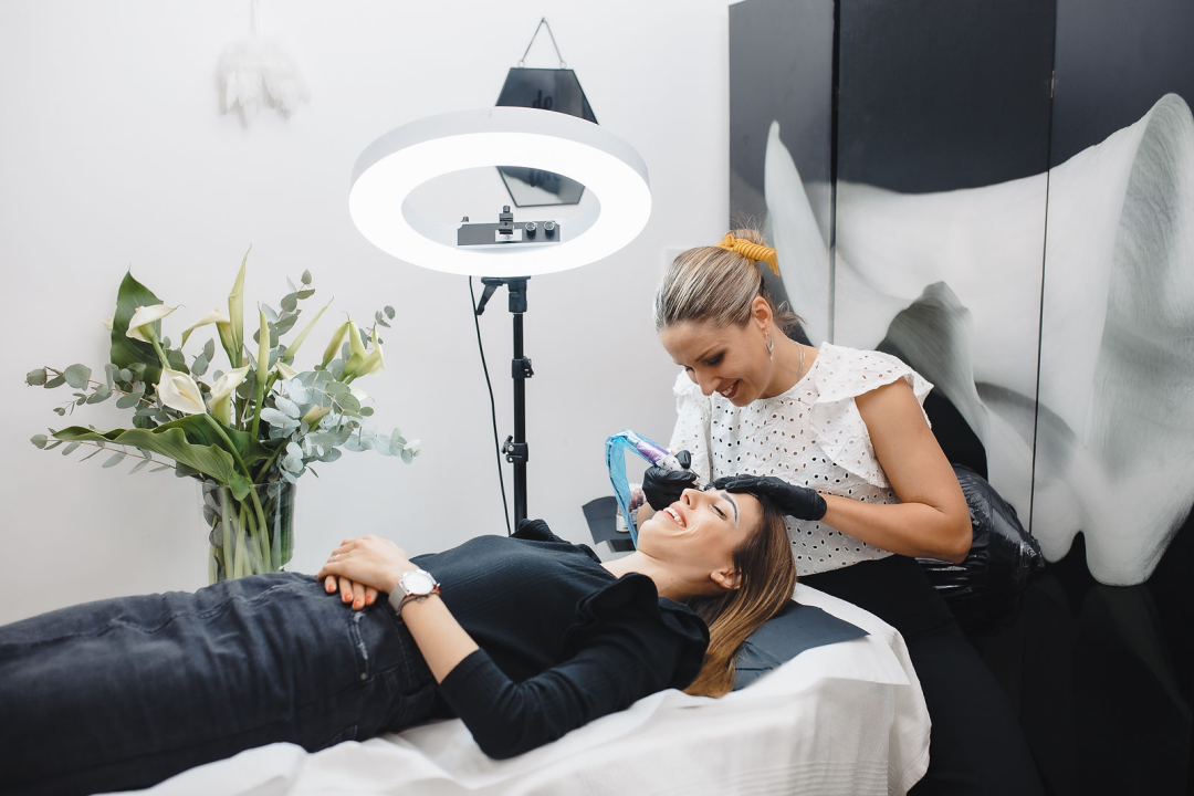 Naručite se na hit tretman trajne šminke kod Jelene Radak! 