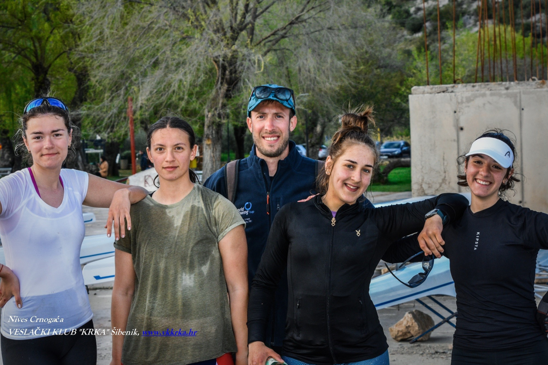 Krkini veslači u Skradinu veslaju za mjesto u posadi za međunarodna natjecanja