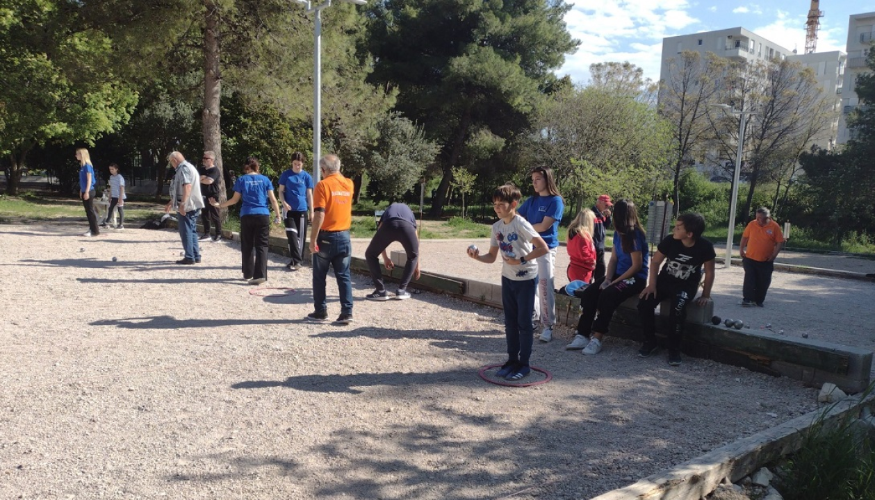 Održan humanitarni turnir u petanci za djecu, sva prikupljena sredstva bit će uplaćena za liječenje male Petre