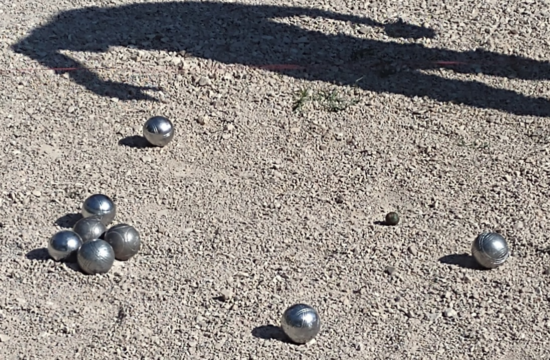 Održan humanitarni turnir u petanci za djecu, sva prikupljena sredstva bit će uplaćena za liječenje male Petre