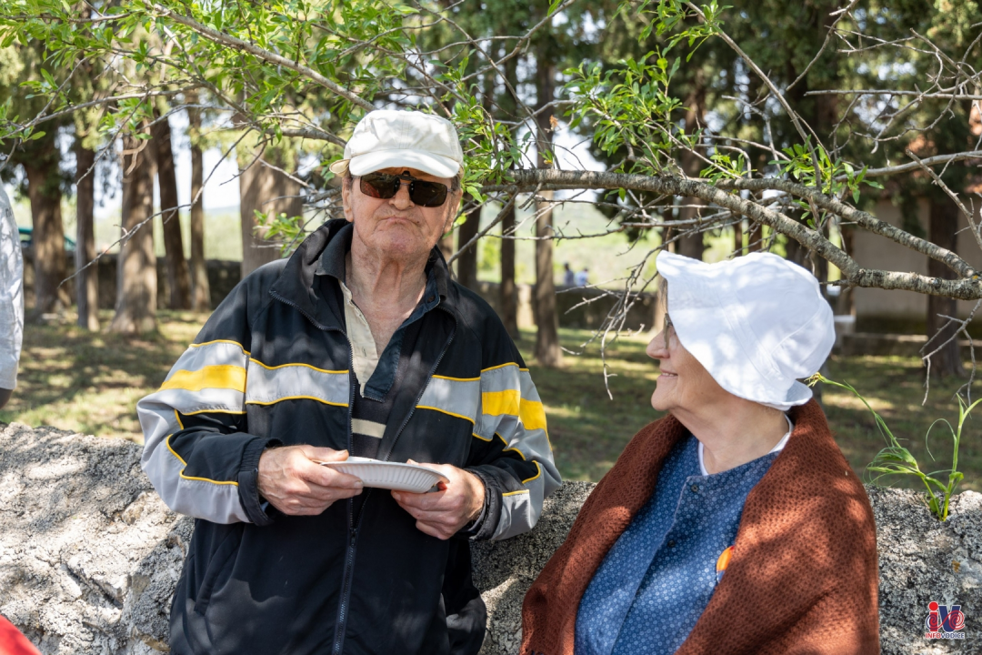 Piknik u Rakitnici: Druženje uz zelje, grah i glazbu