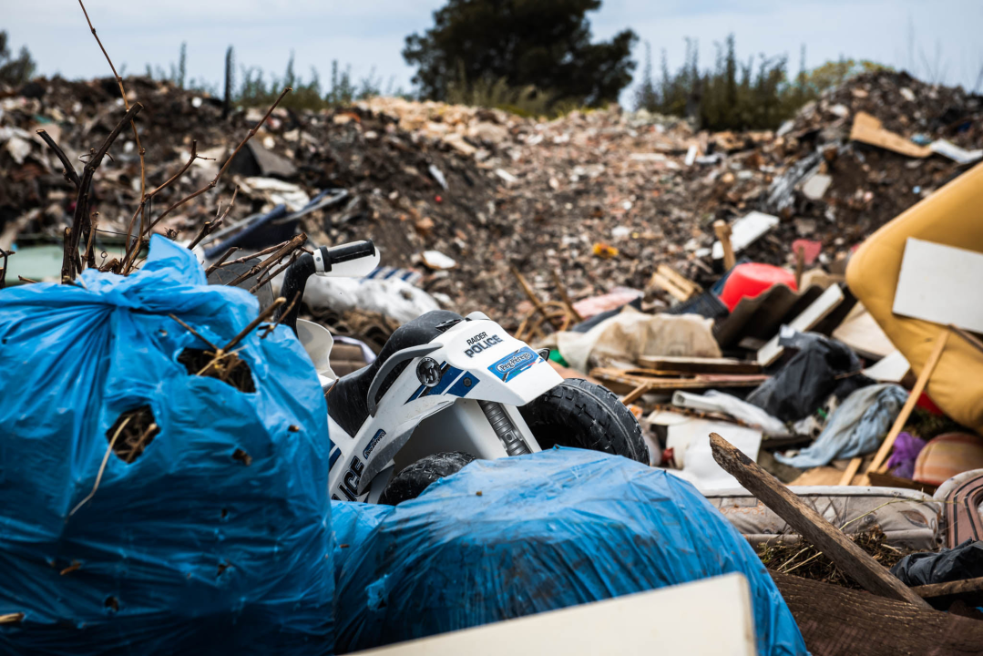 Ilegalan dovoz i paljenje otpada kod Primoštena Burnjeg, Stipe Petrina: 'Nemam pojma o čemu je riječ!'