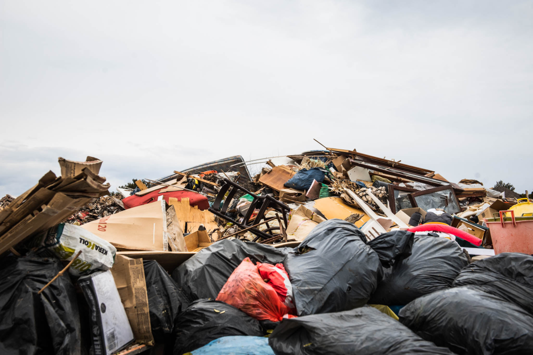 Ilegalan dovoz i paljenje otpada kod Primoštena Burnjeg, Stipe Petrina: 'Nemam pojma o čemu je riječ!'