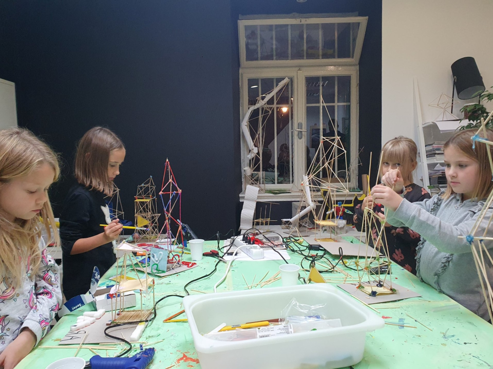 Prva generacija uspješno završava Arkki školu: Izložit će sve svoje kreativne radove! 