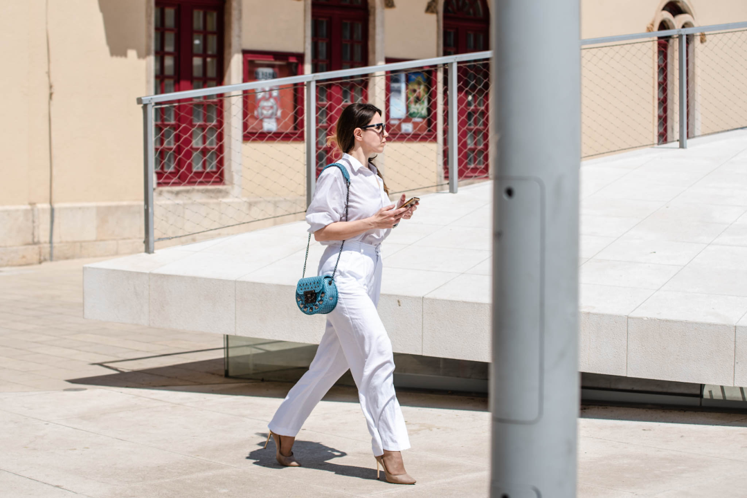 Šarene modne kombinacije koje prizivaju ljeto: Evo koje su nam dame upale u oko ovih dana...